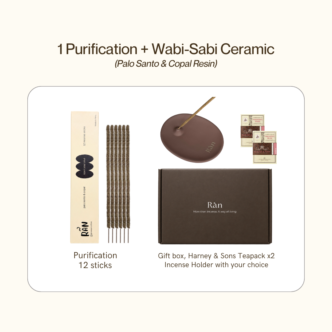 Gift box with 1 Purification palo santo & copal incense and wabi-sabi ceramic holder